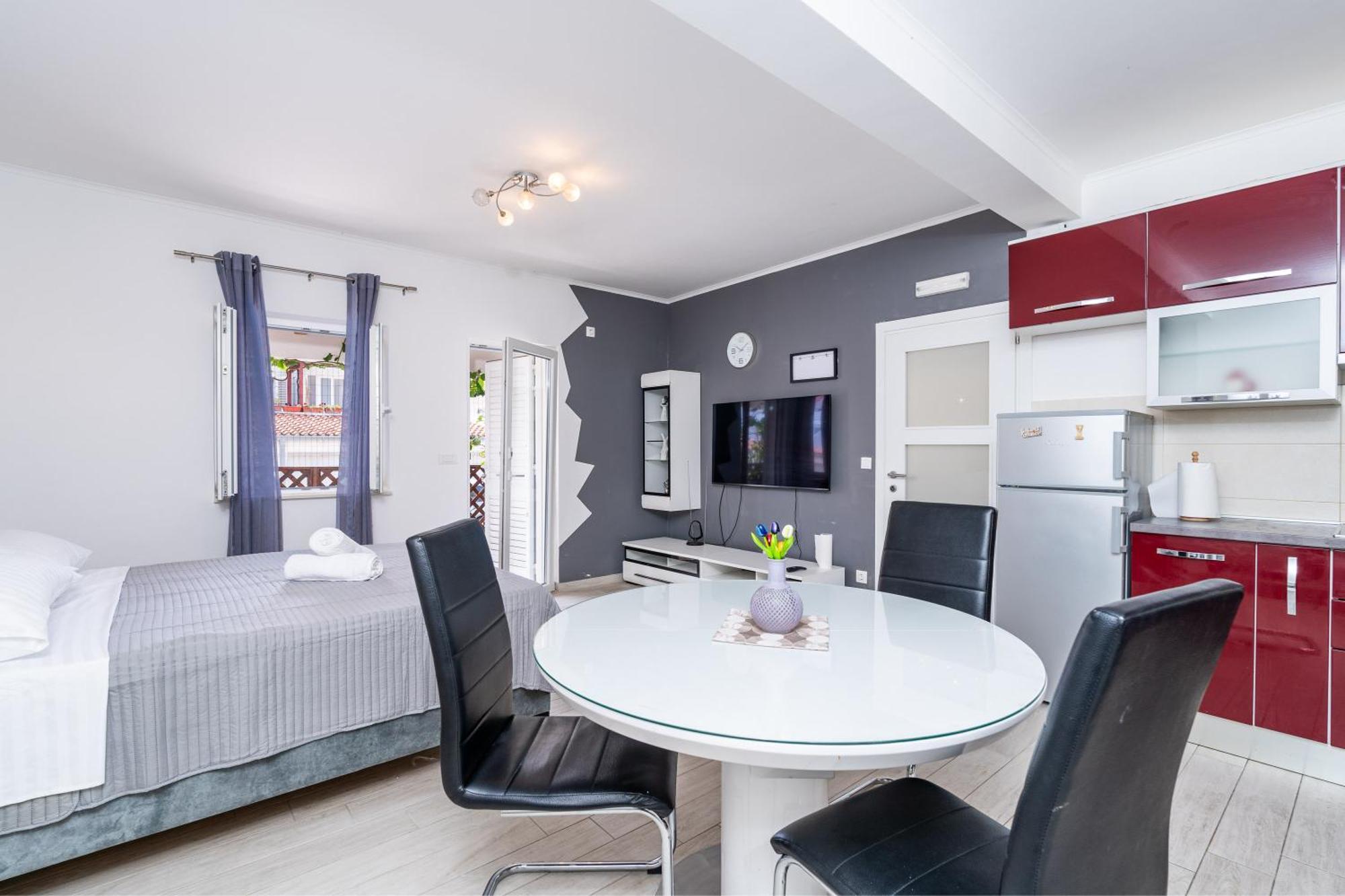 Feather Studio Apartment - Free Private Parking - Self Check-In Dubrovnik Kültér fotó